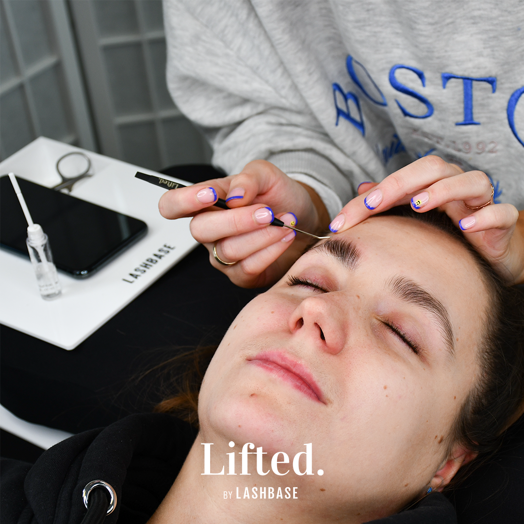 How to carry out a brow lamination LashBase Inc