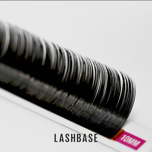 Split-Tip Flat Lashes